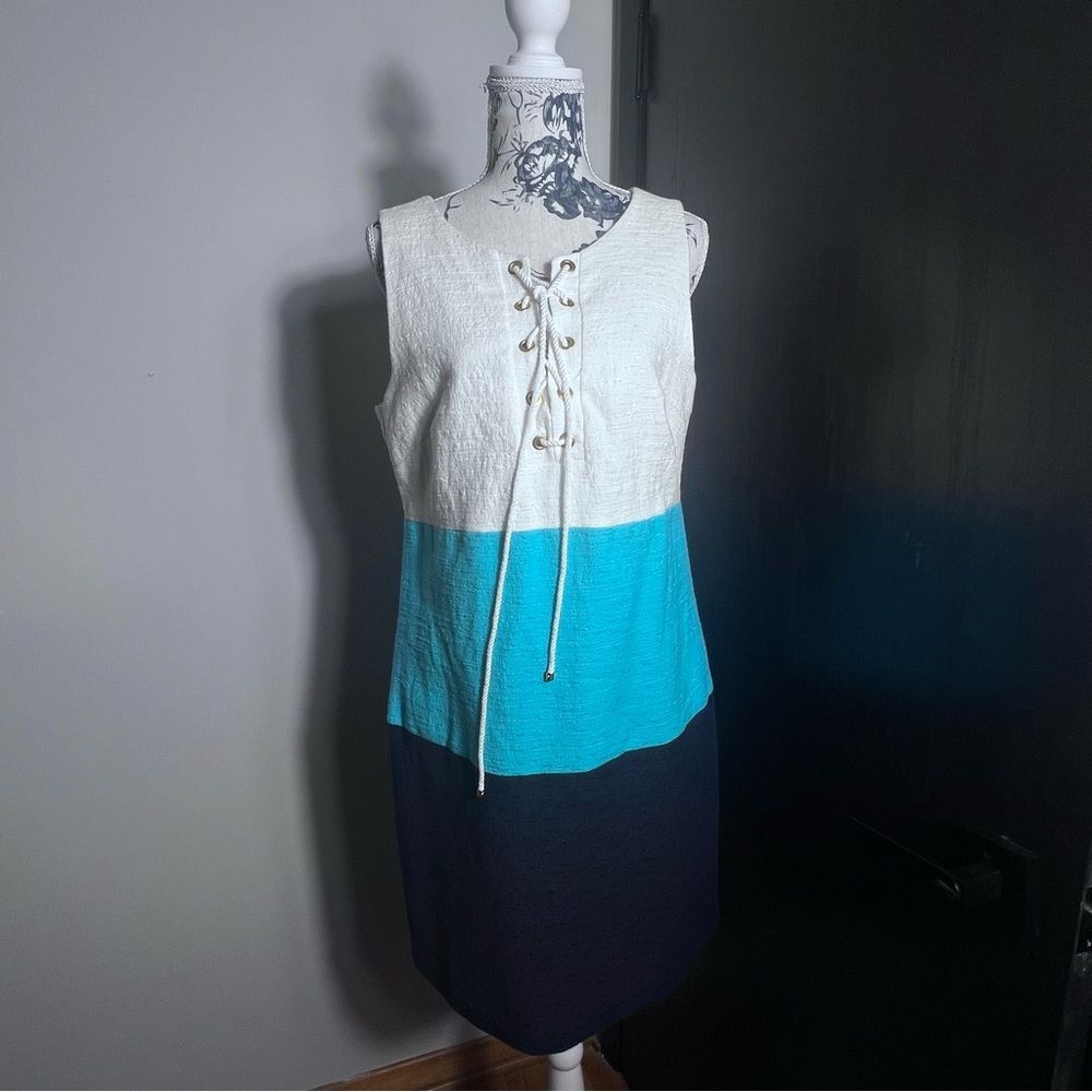 Trina Turk Miss Brady Colorblock Lace-Up Shift Dress - Size 10 NWT